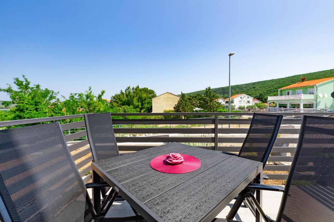 Apartman Bura 푸나트 외부 사진