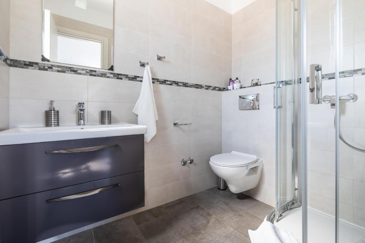 Apartman Bura 푸나트 외부 사진